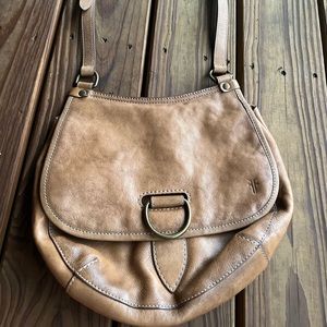 FRYE Lucy crossbody BROWN leather handbag EUC Distressed leather